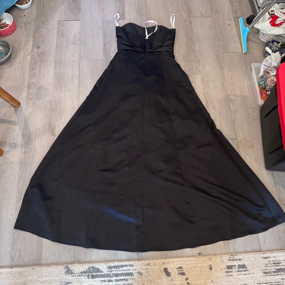 Davids Bridal Bridesmaid Prom Dress Size 10 Strapless Black Pleated Formal Gown - Picture 5 of 8